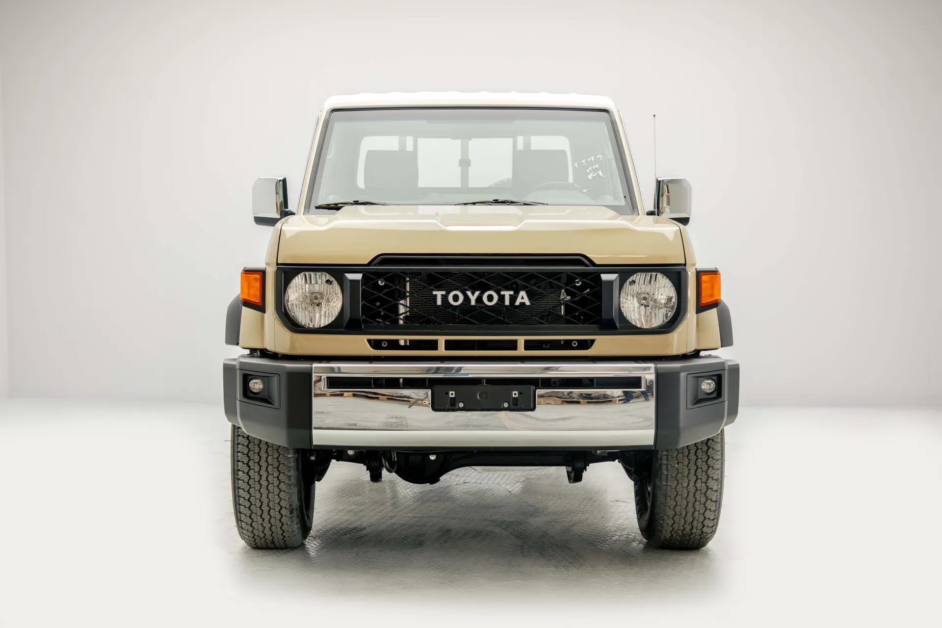 تويوتا لاند كروزر بيك آب 2026 4L