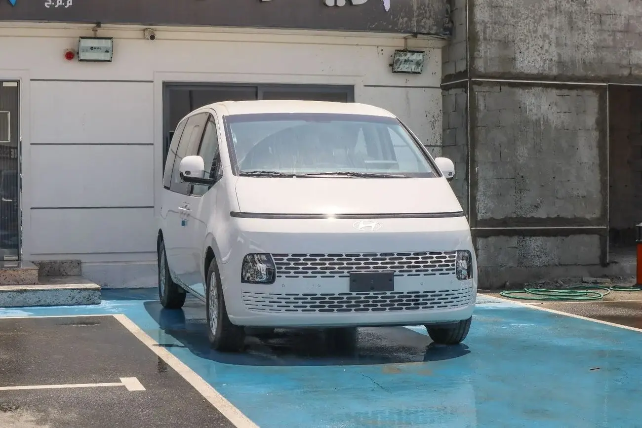 Hyundai Staria 2025