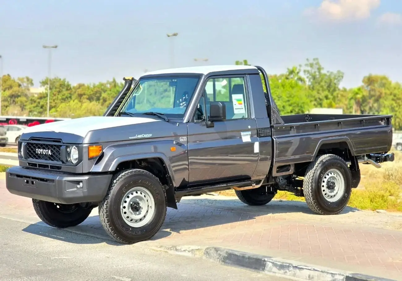 تويوتا لاند كروزر 70 2025 4L