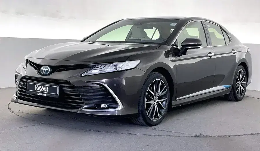 Toyota Camry HEV 2024