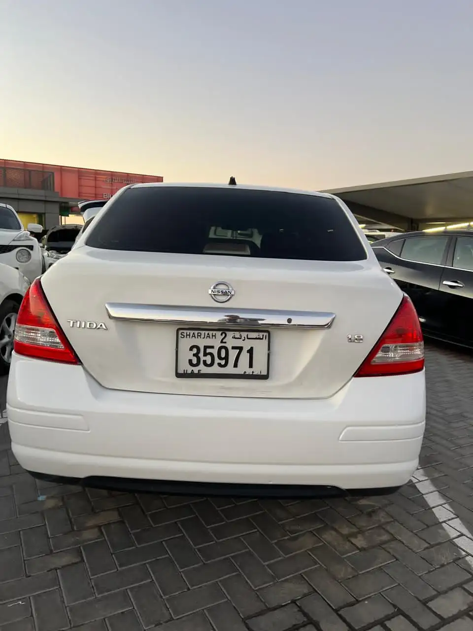 Nissan Tiida 2011 1.8L