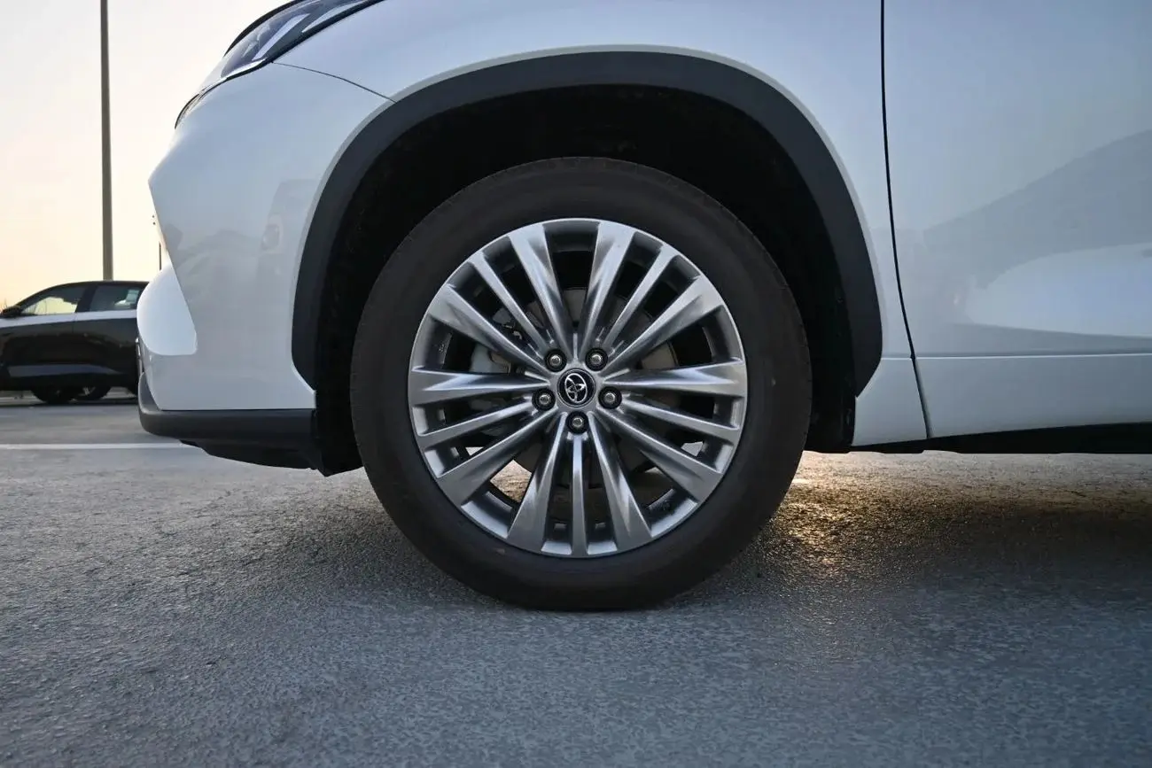 تويوتا هايلاندر 2025 2.5L