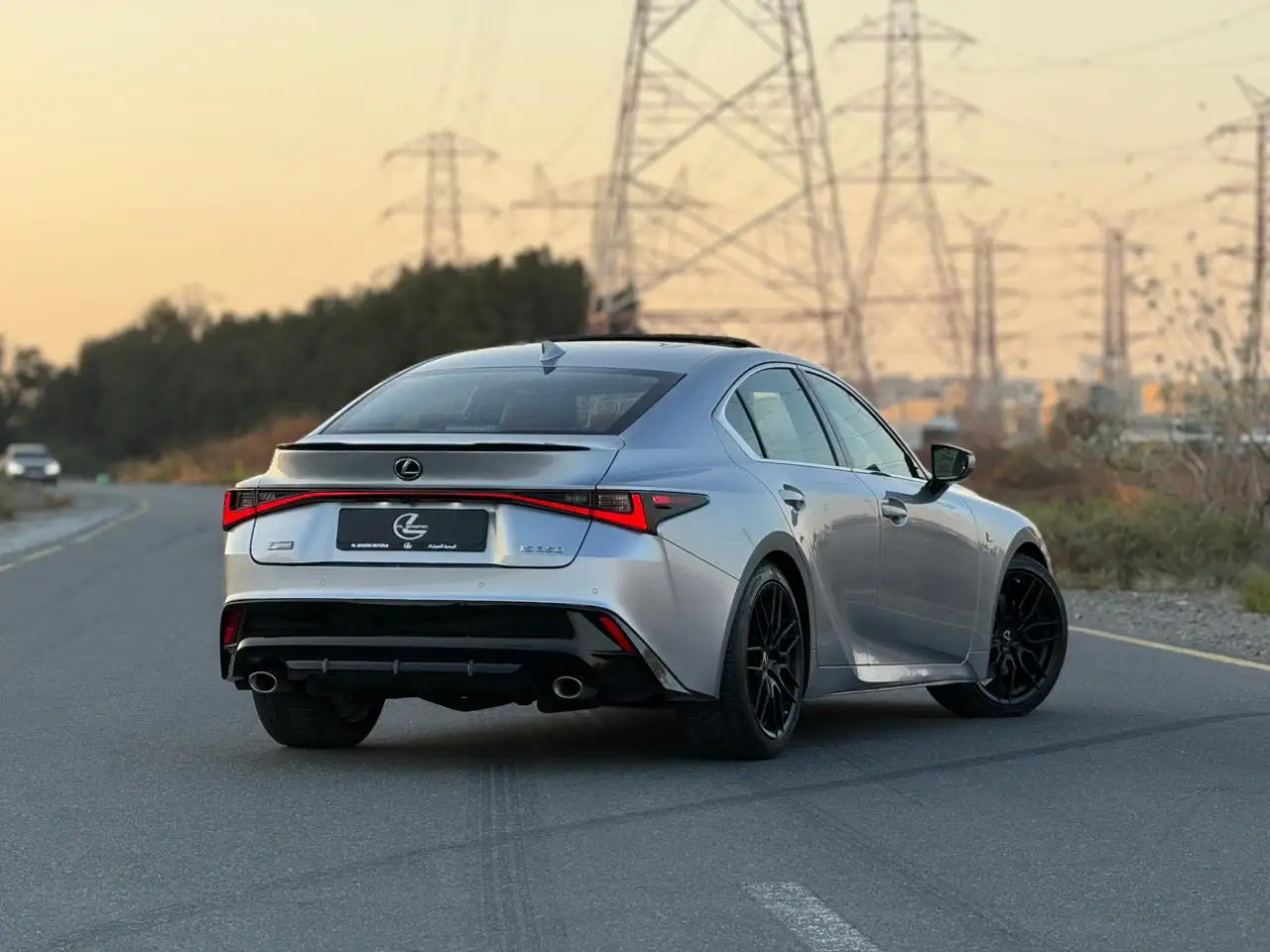 لكزس IS 2022