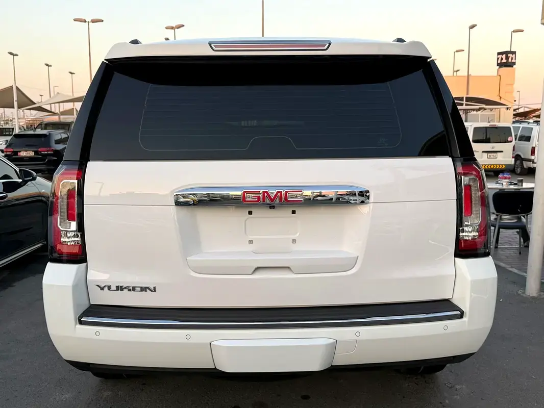 جي أم سي يوكون 2015