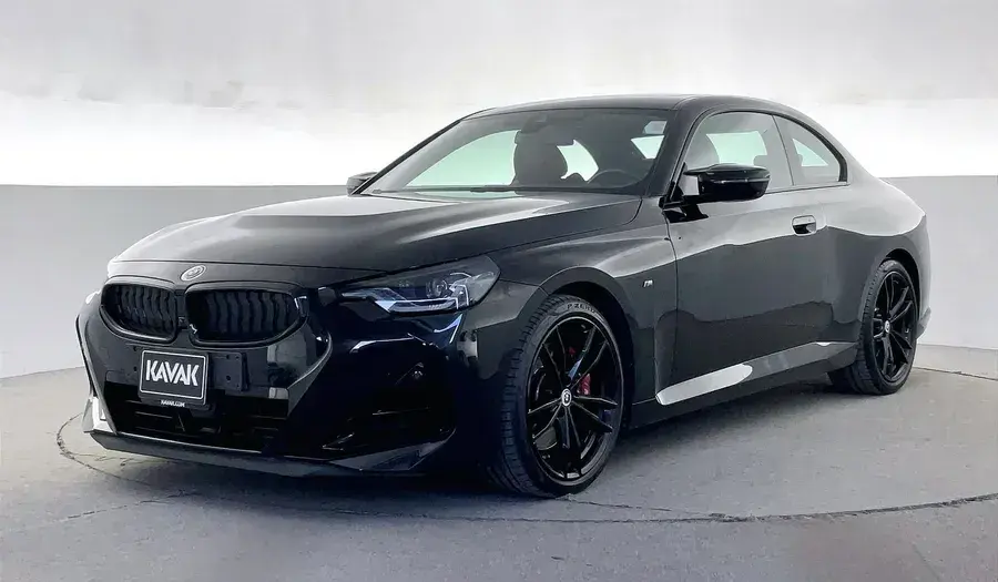 BMW M240i 2023