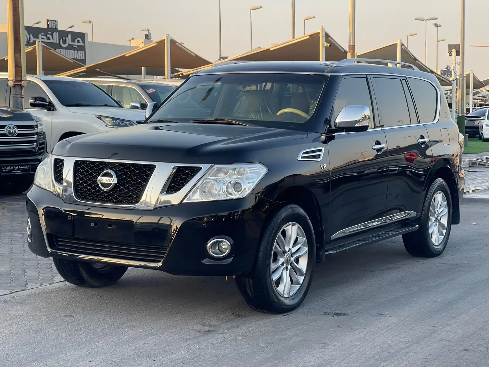 نيسان باترول 2011 5.6L