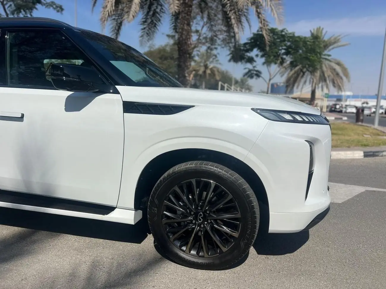 Infiniti QX80 2026 3.5L