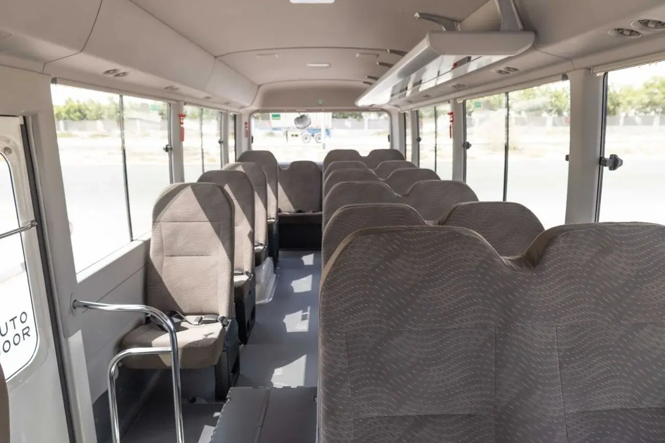 تويوتا كوستر 2025