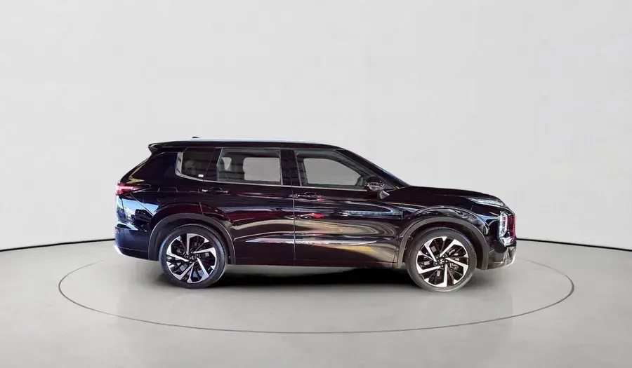 Mitsubishi Outlander 2023 2.5L