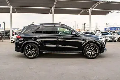 Mercedes Benz GLE Class AMG 2021