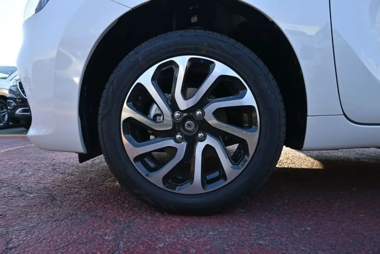 سوزوكي بالينو 2025 1.5L