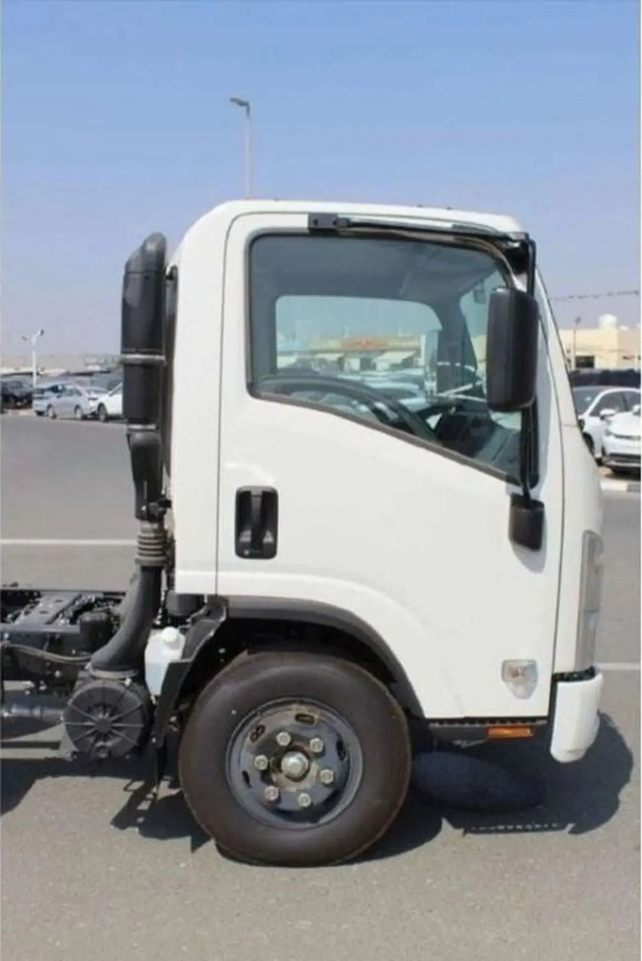 إيسوزو NPR 2025 4.6L