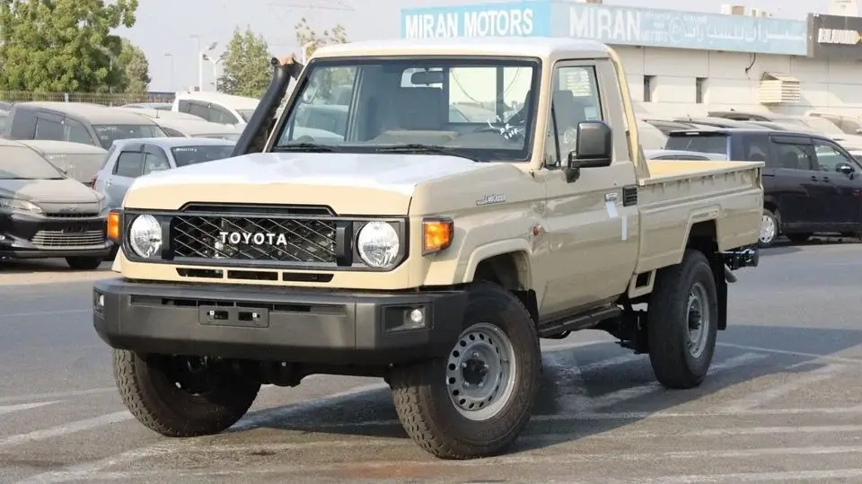 Toyota Land Cruiser Pick Up 2025 4L