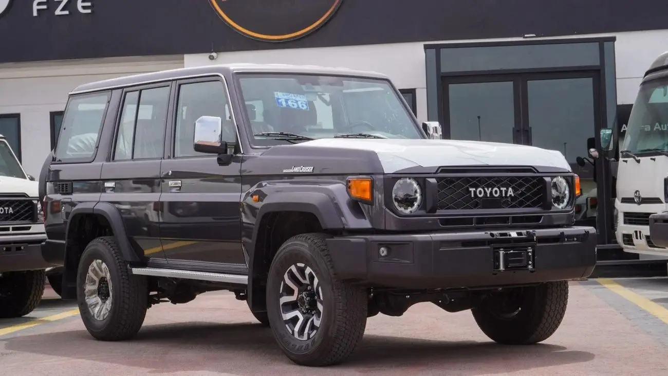 Toyota Land Cruiser 70 2025 4L