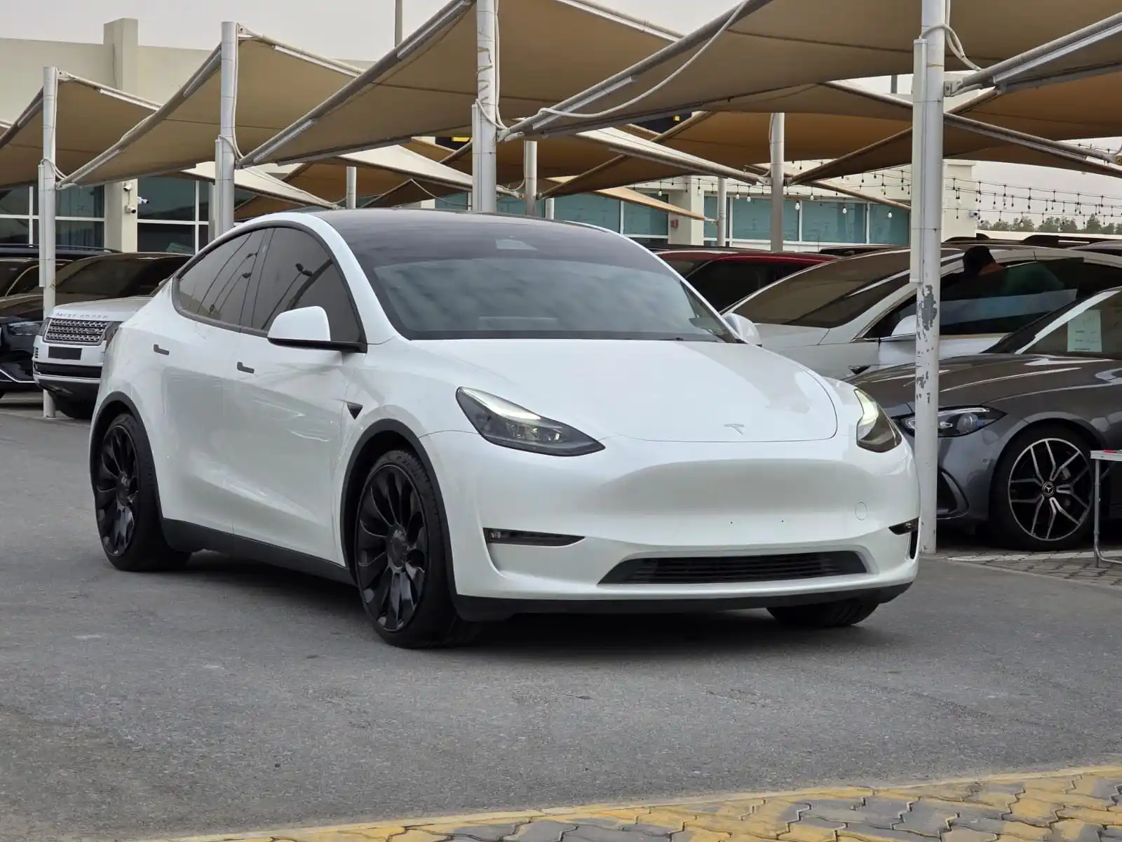 Tesla Model Y 2024 undefinedL
