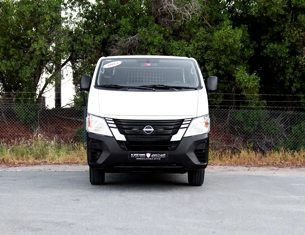 Nissan Urvan 2023
