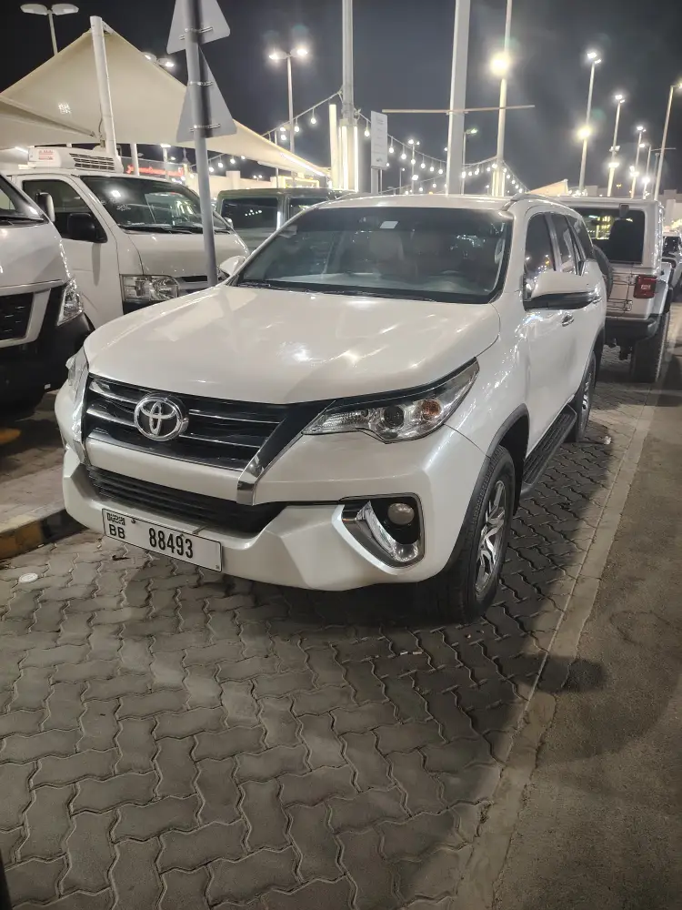 Toyota Fortuner EXR 2.7L (164 HP) Price, Images, Specs & Features