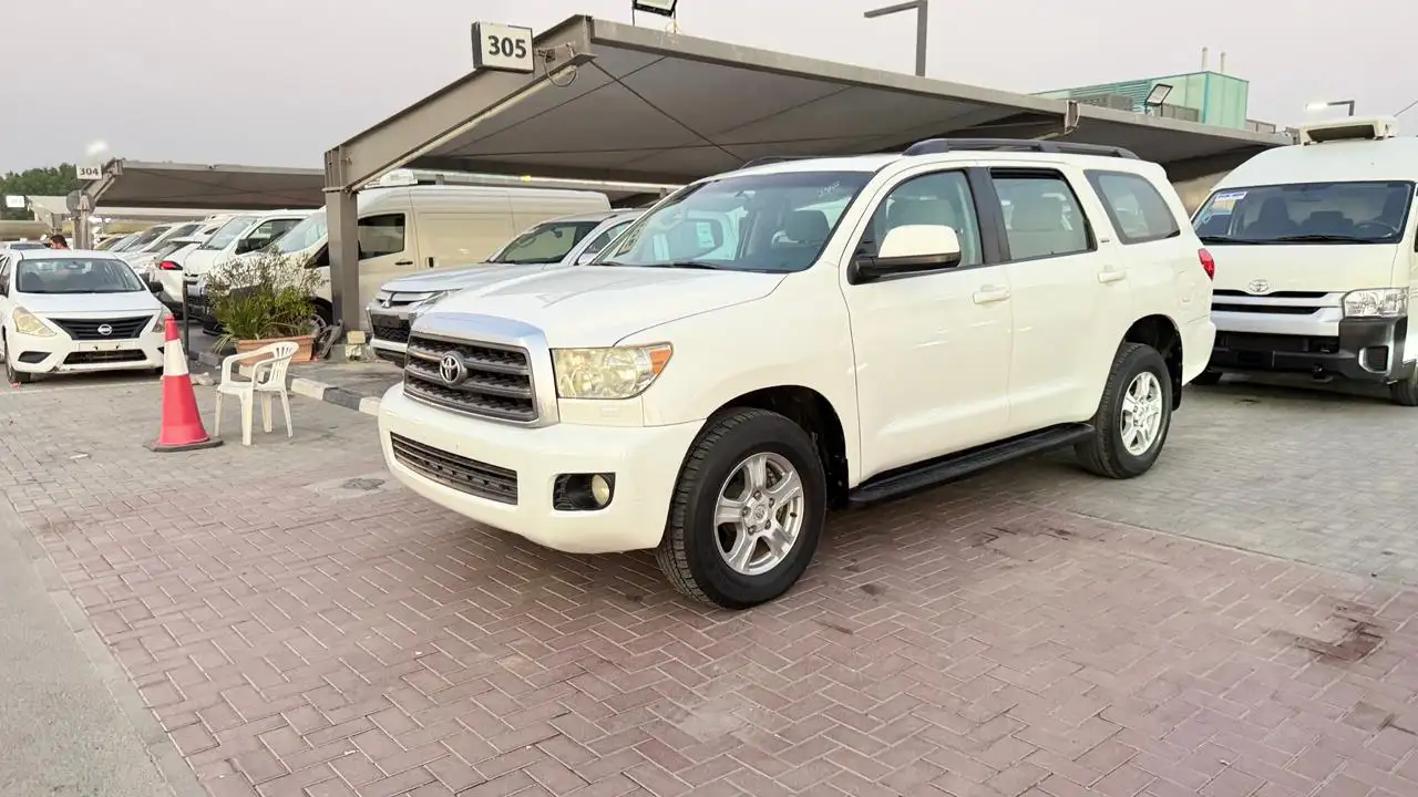 Toyota Sequoia 2015