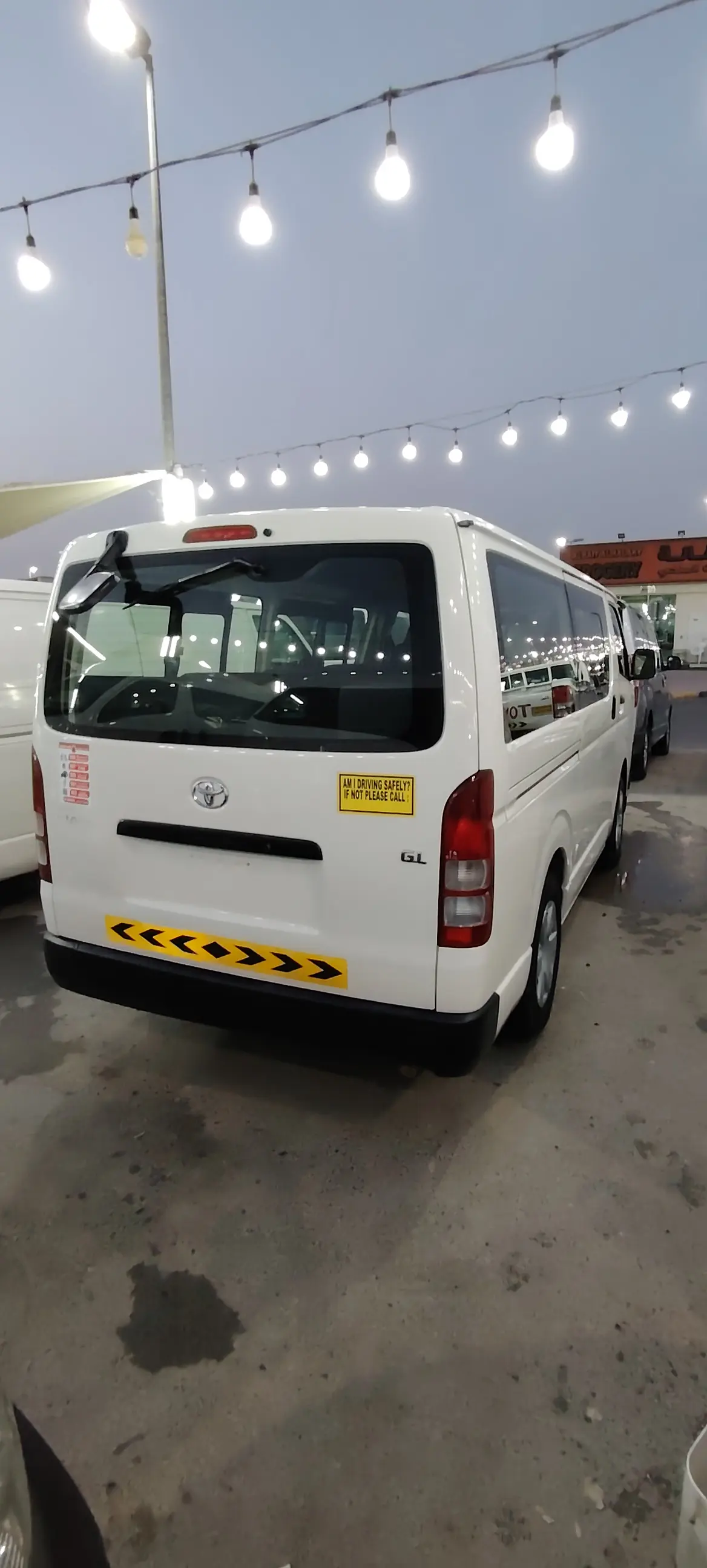 Toyota Hiace 2015 2.7L