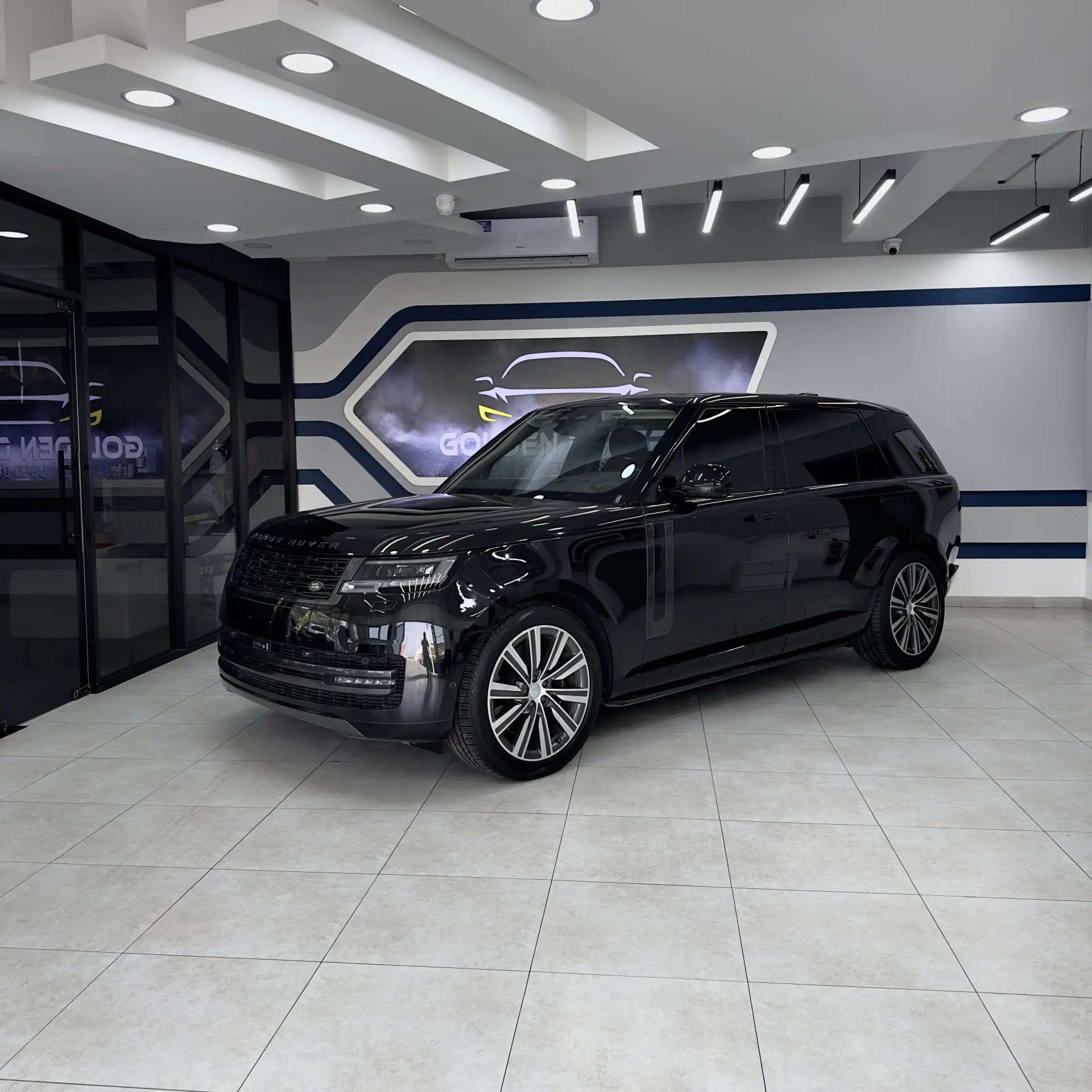 Land Rover Range Rover 2024 4.4L