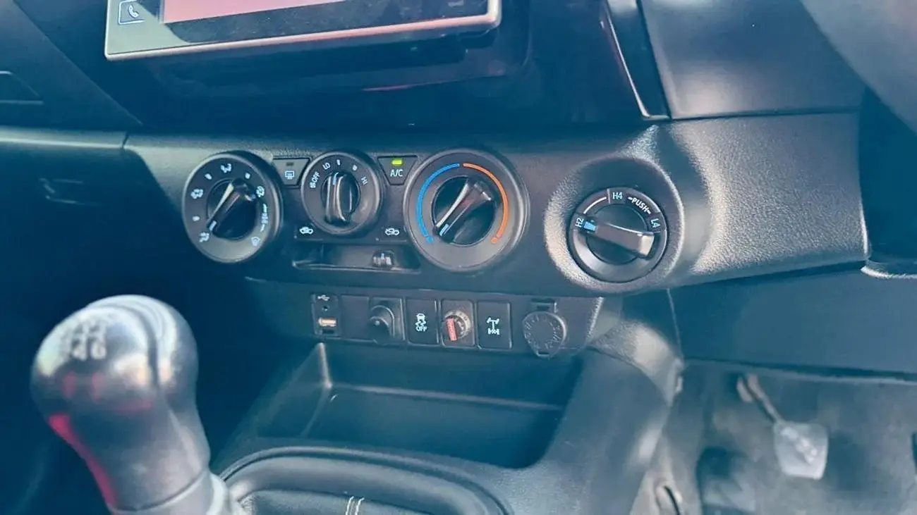 Toyota Hilux 2016 2.8L