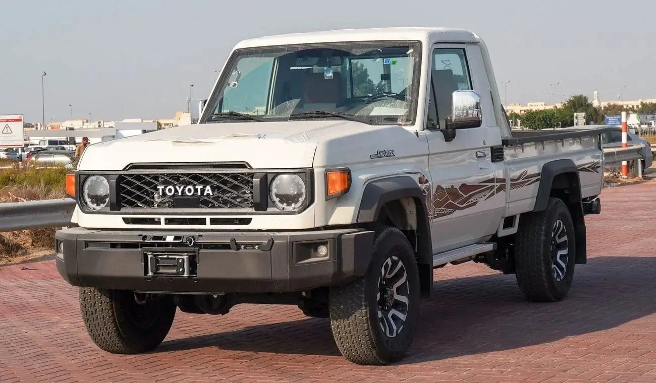 Toyota Land Cruiser Pick Up 2025 4L