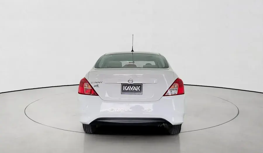 Nissan Sunny 2023