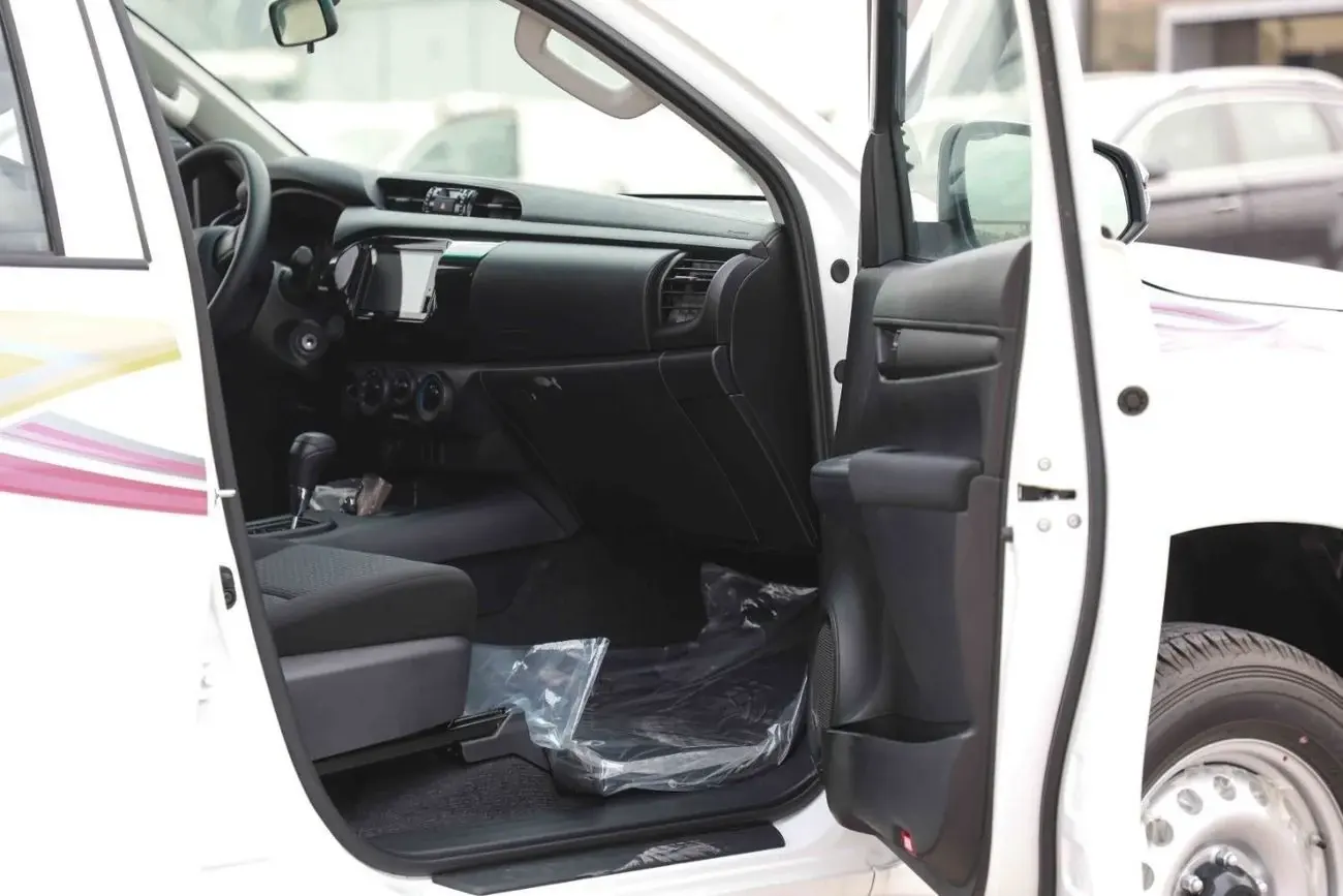 تويوتا هيلوكس 2025 2.4L