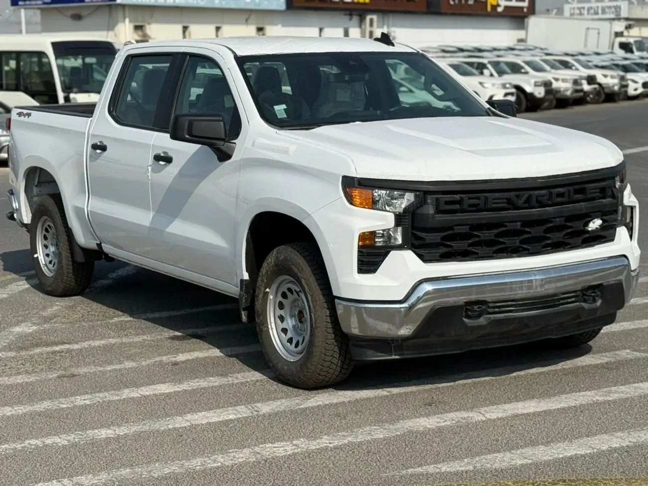 Chevrolet Silverado LD 2025