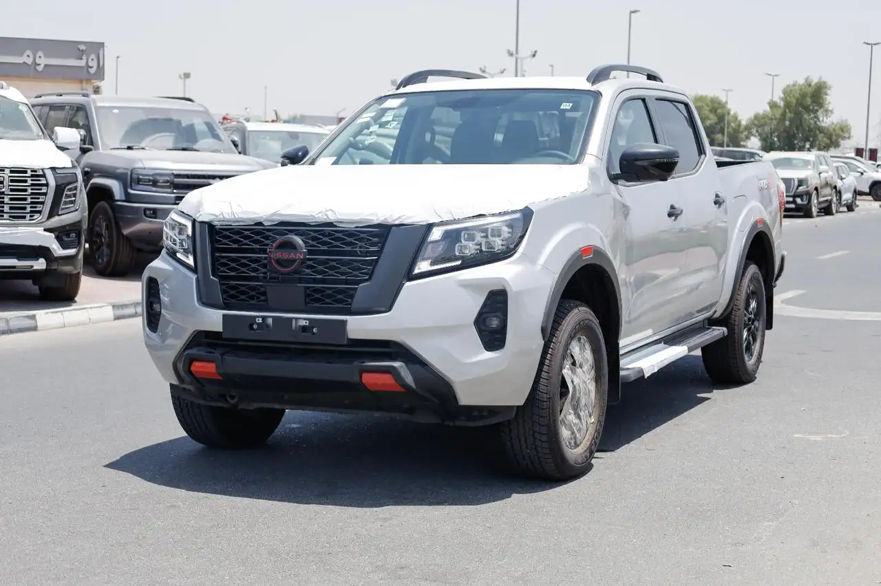نيسان نافارا 2025 2500L