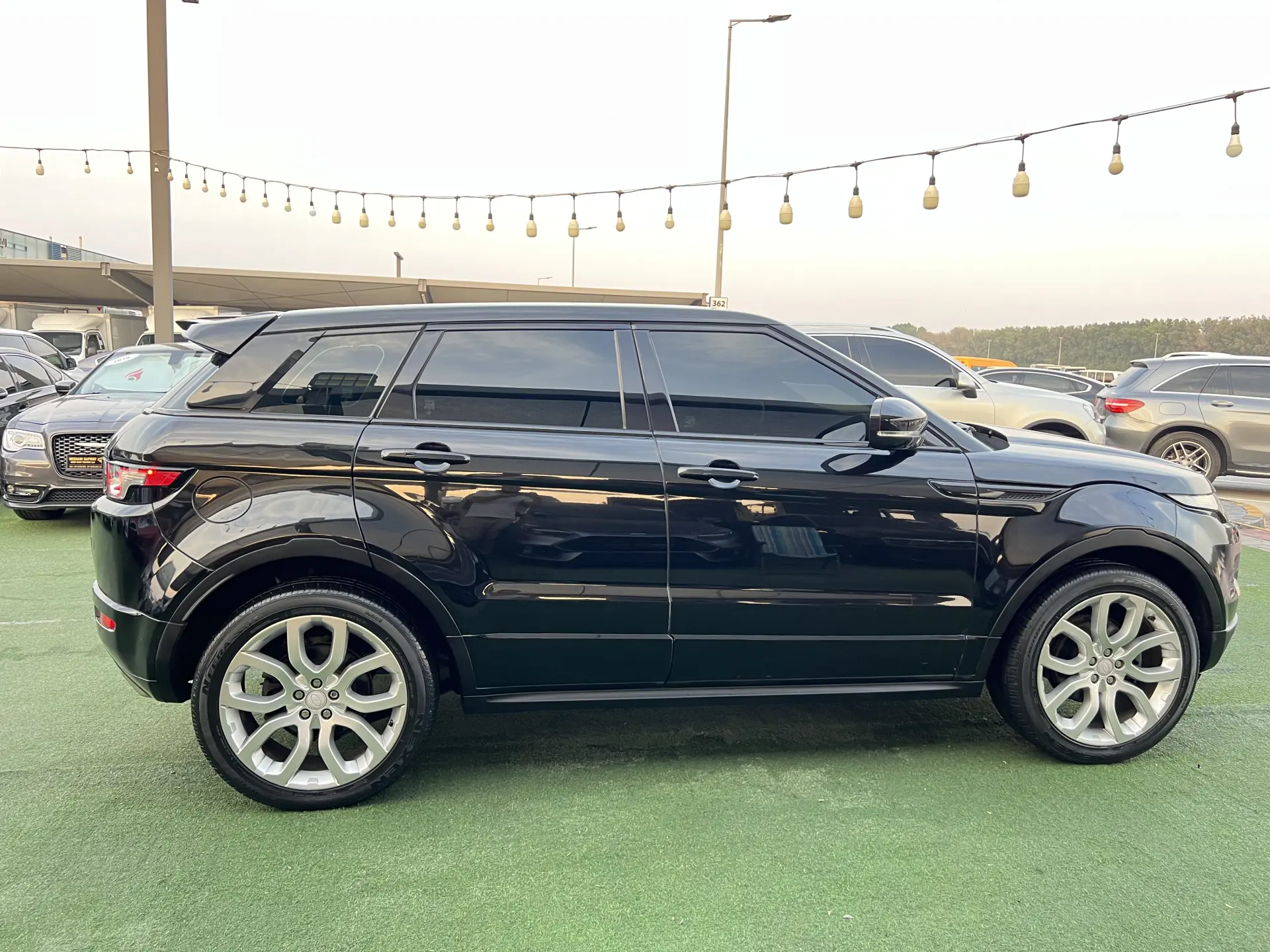 لاند روفر رانج روفر إيفوك 2013