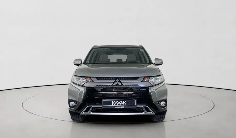 Mitsubishi Outlander 2022 2.4L