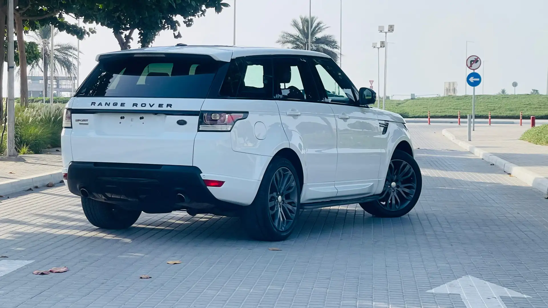 لاند روفر رينج روفر سبورت 2014