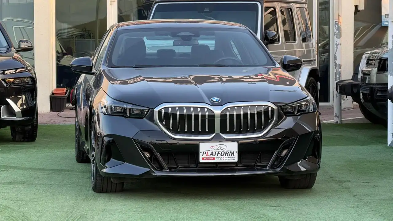 BMW i5 2024