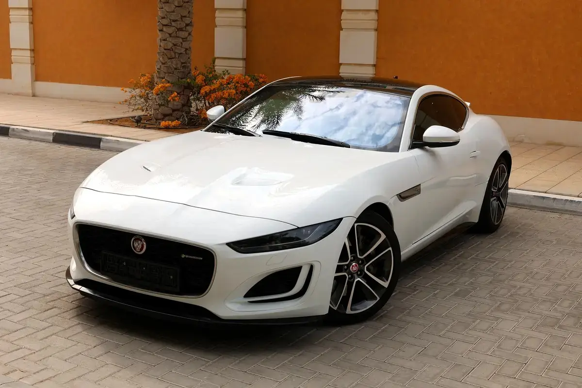 Jaguar F Type 2021
