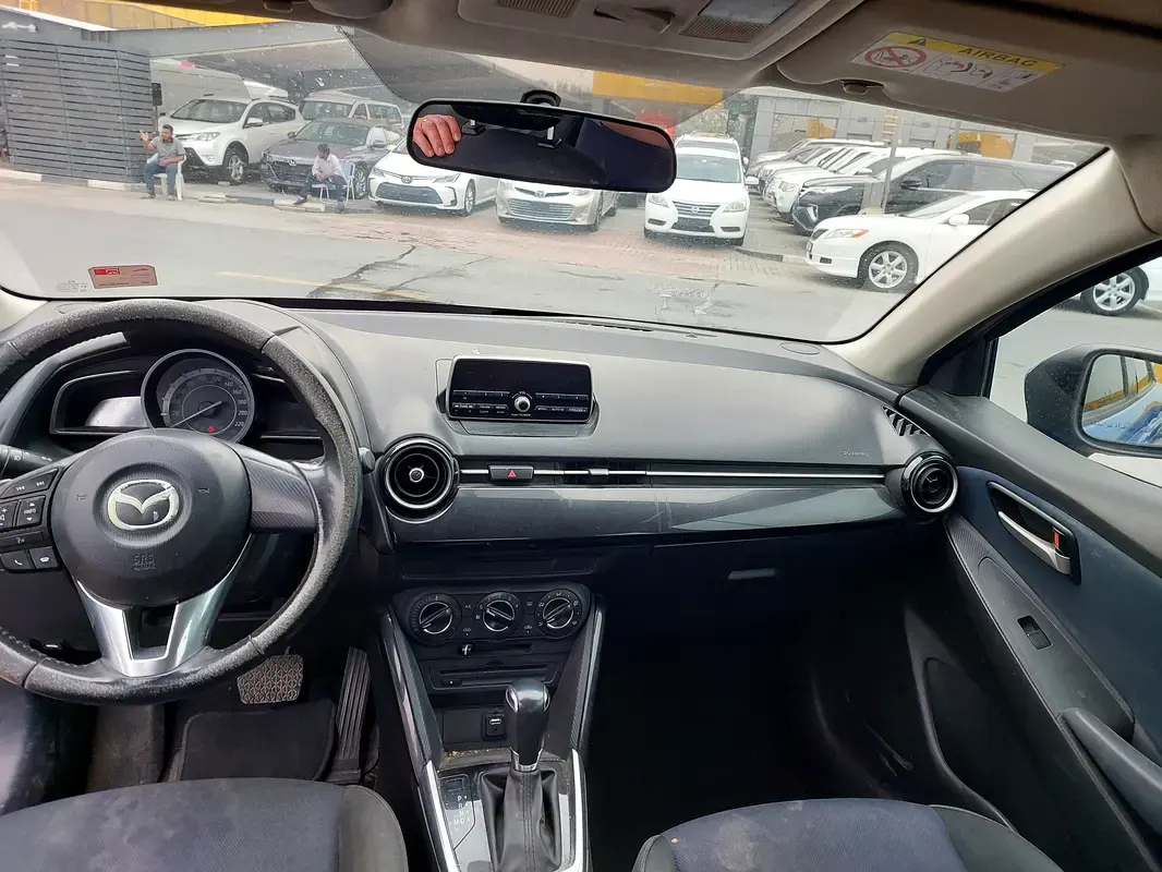 Mazda 2 2016