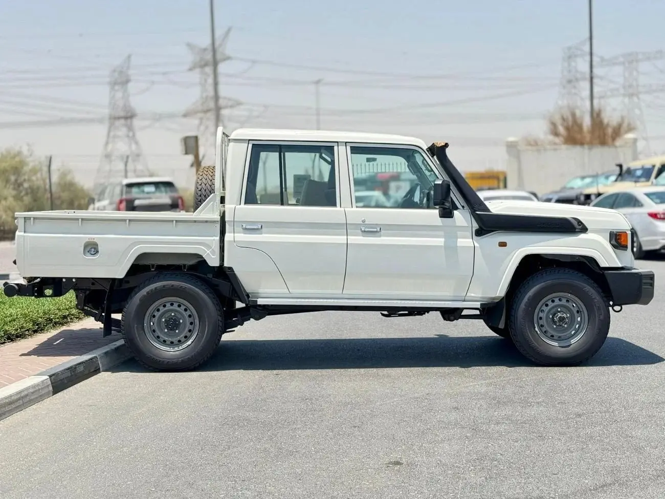 Toyota Land Cruiser Pick Up 2025