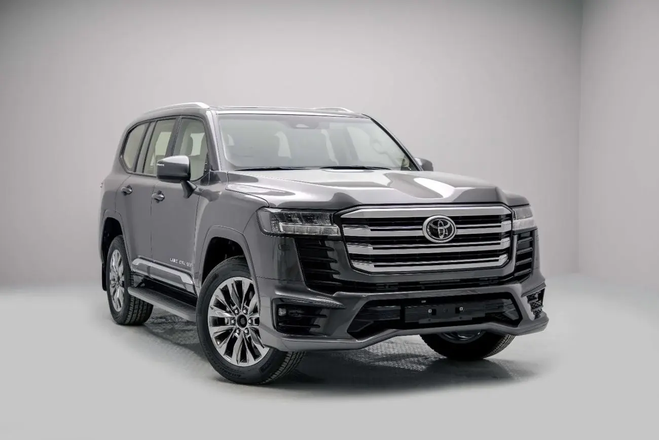 تويوتا لاند كروزر 2025