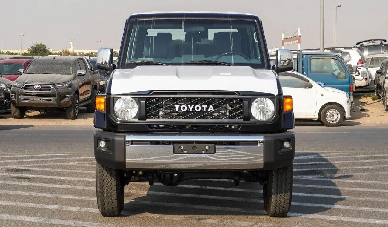 Toyota Land Cruiser 70 2025 4L
