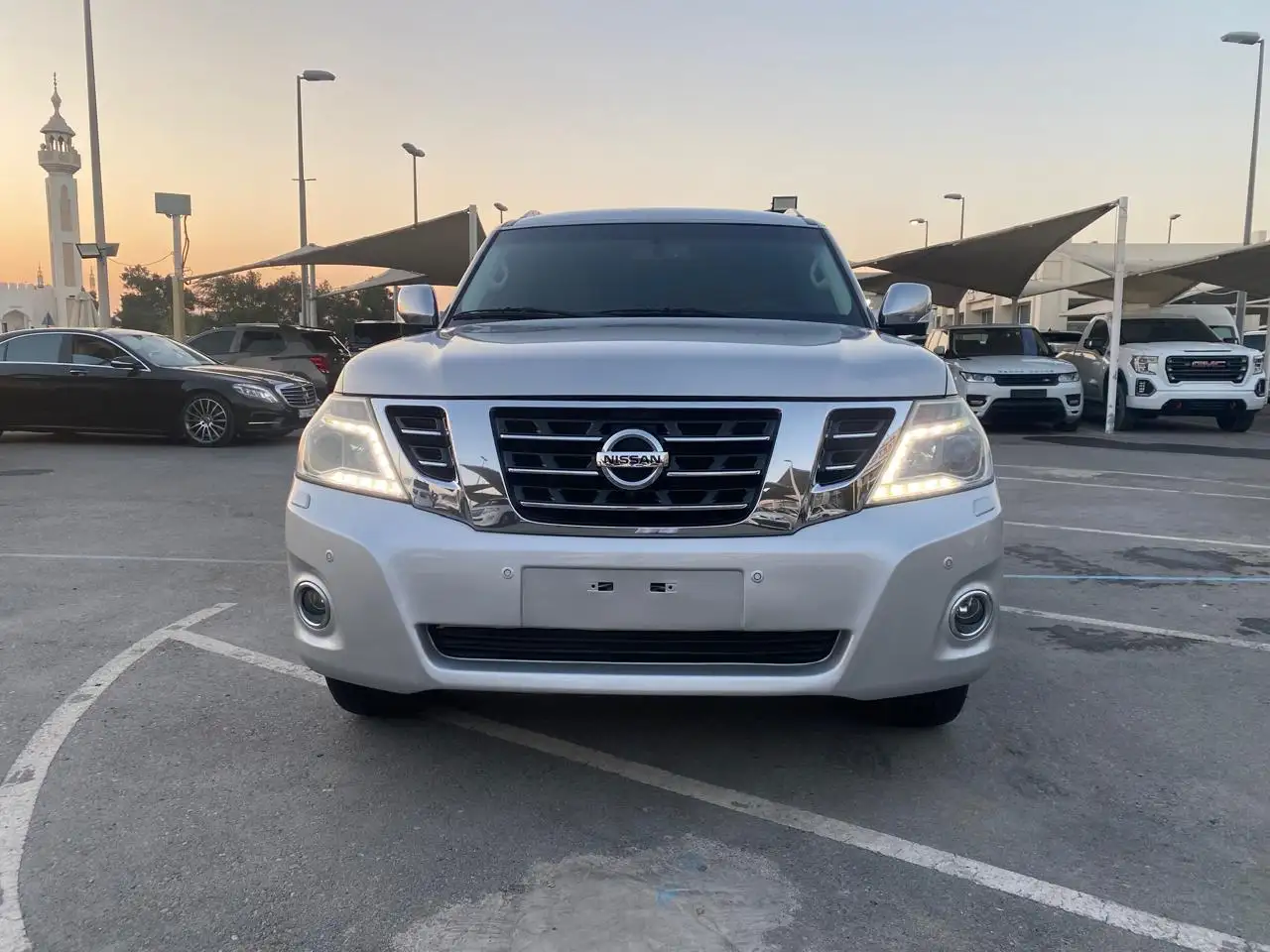 نيسان باترول 2014 5.6L