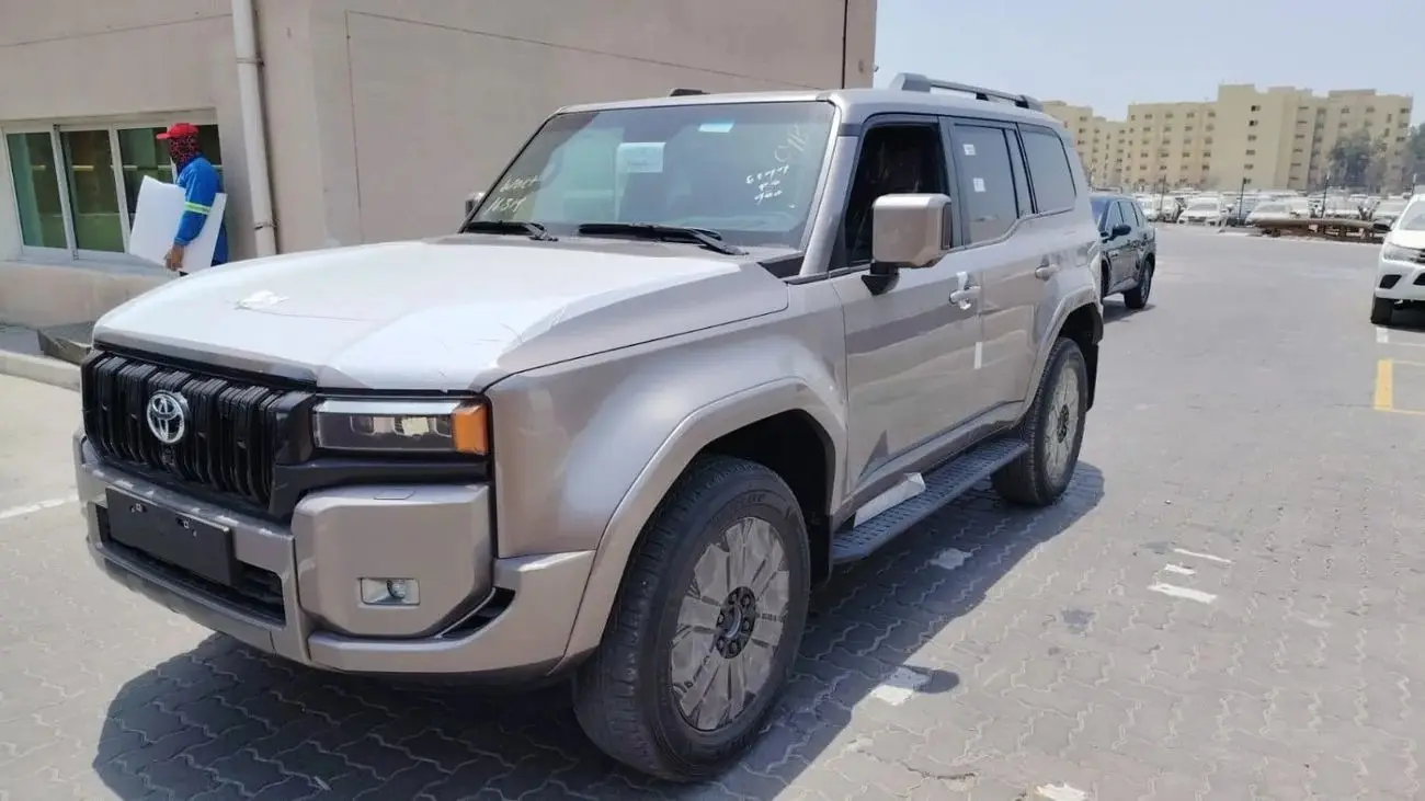 تويوتا برادو 2025 2.4L