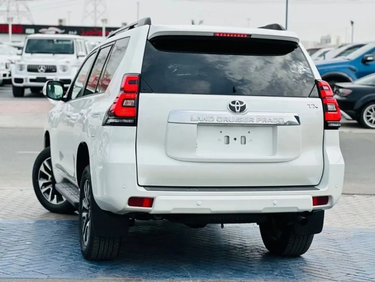 تويوتا برادو 2023 2.7L