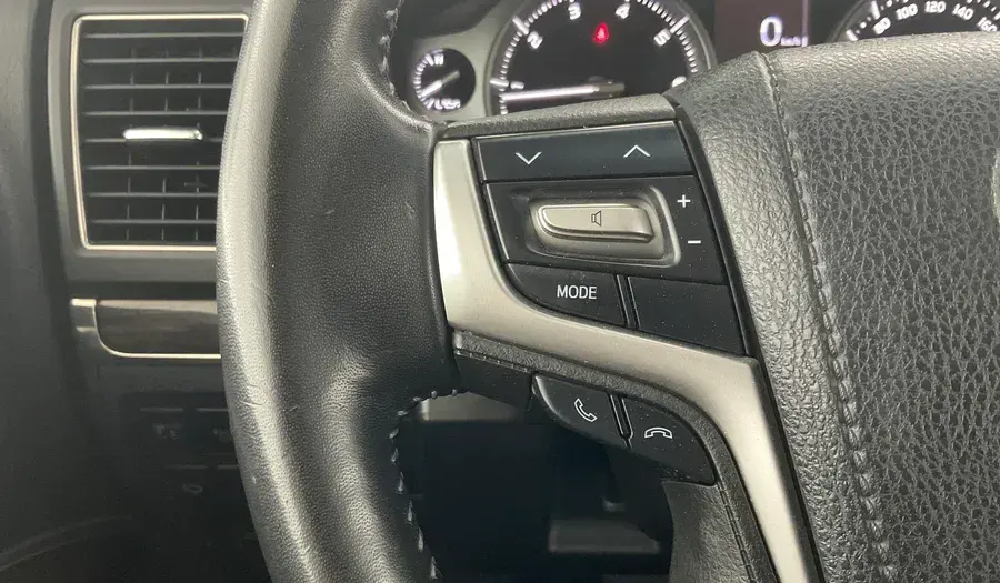 تويوتا لاند كروزر 2021