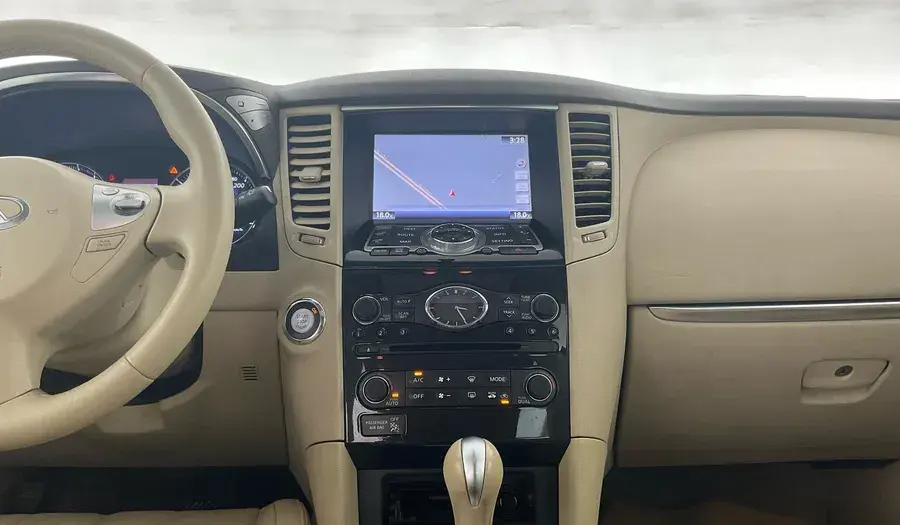 انفينيتي QX70 2019