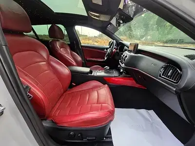 Kia Stinger 2021 3.3L