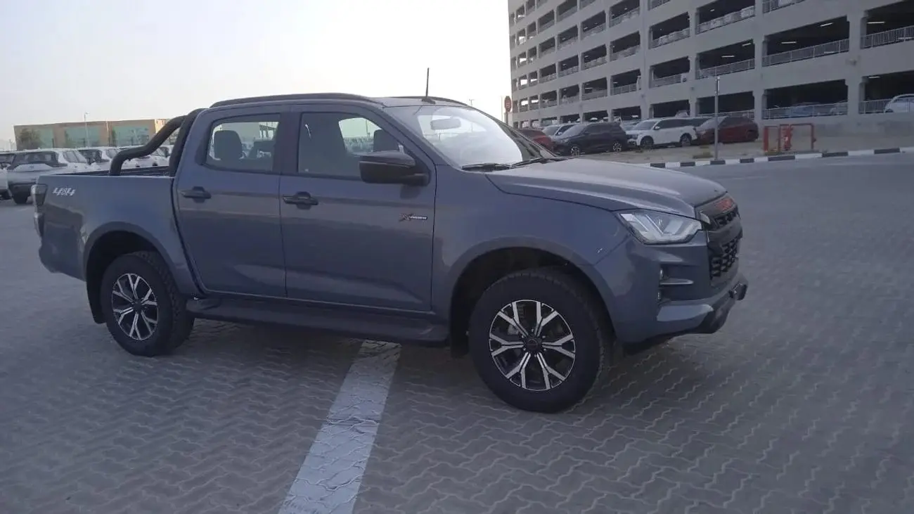 إيسوزو D ماكس 2024 1.9L