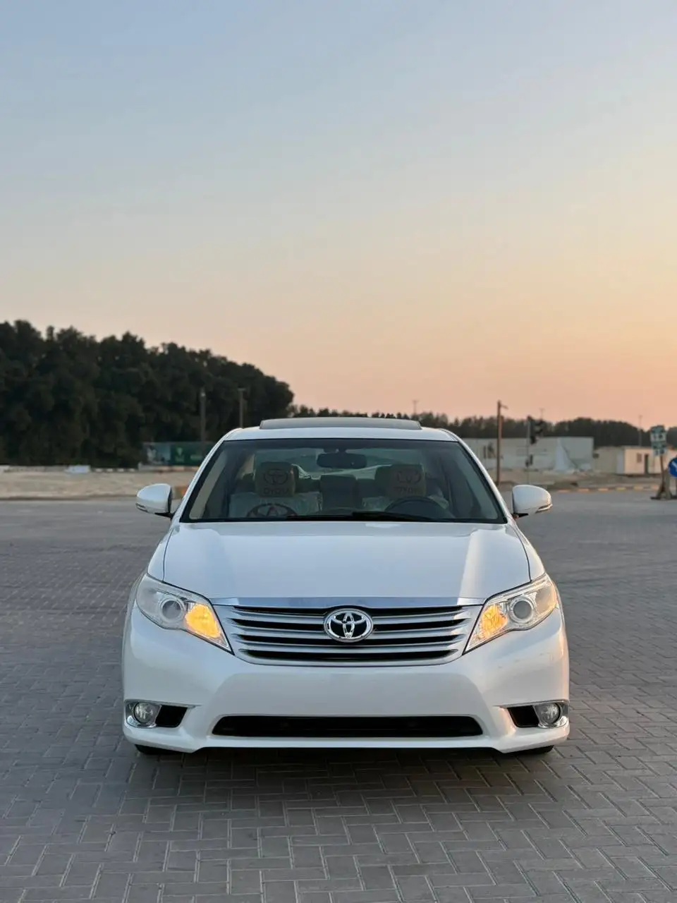 Toyota Avalon 2012
