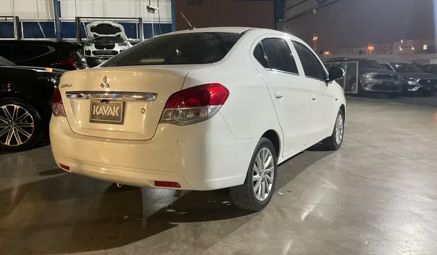 ميتسوبيشي اتراج 2019 1.2L