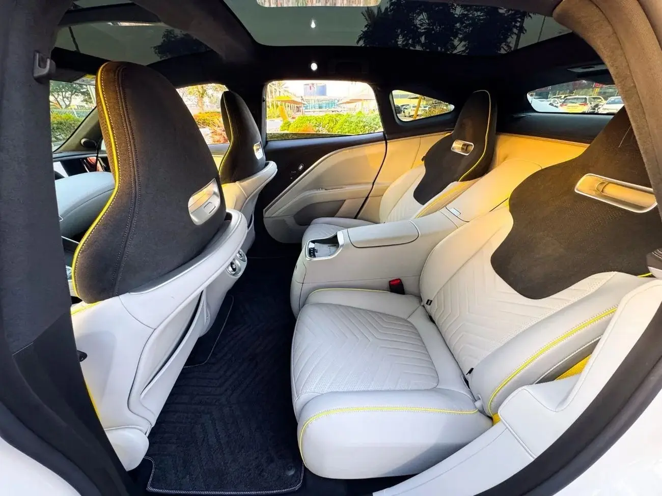 أفاتر 11 2023 undefinedL