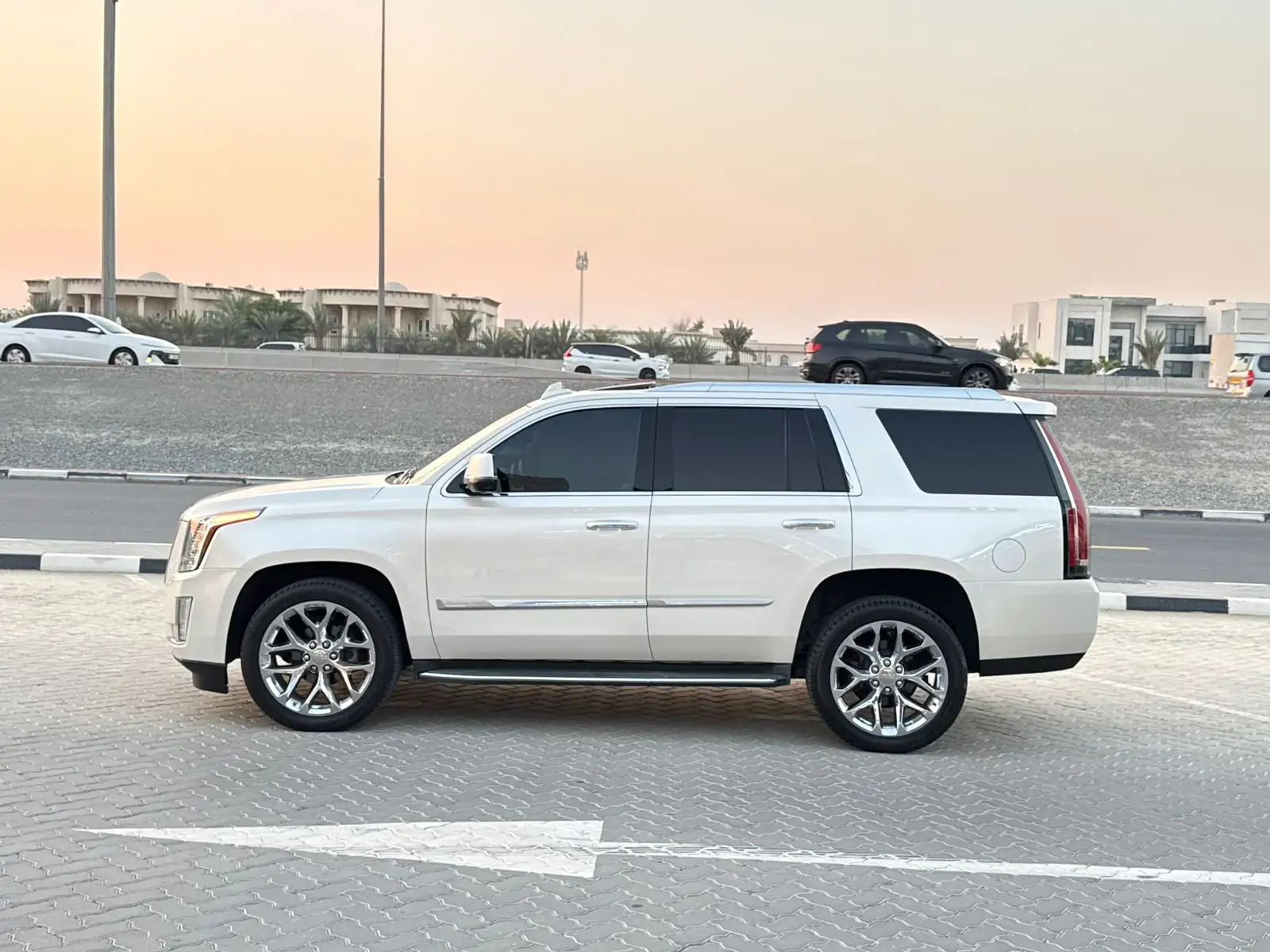 كاديلاك اسكاليد 2015 3.5L